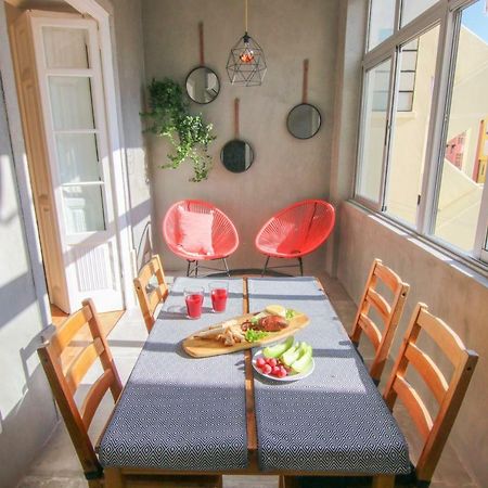 Amazing Apartment Fully Renovated In Center Lisbon Exterior photo