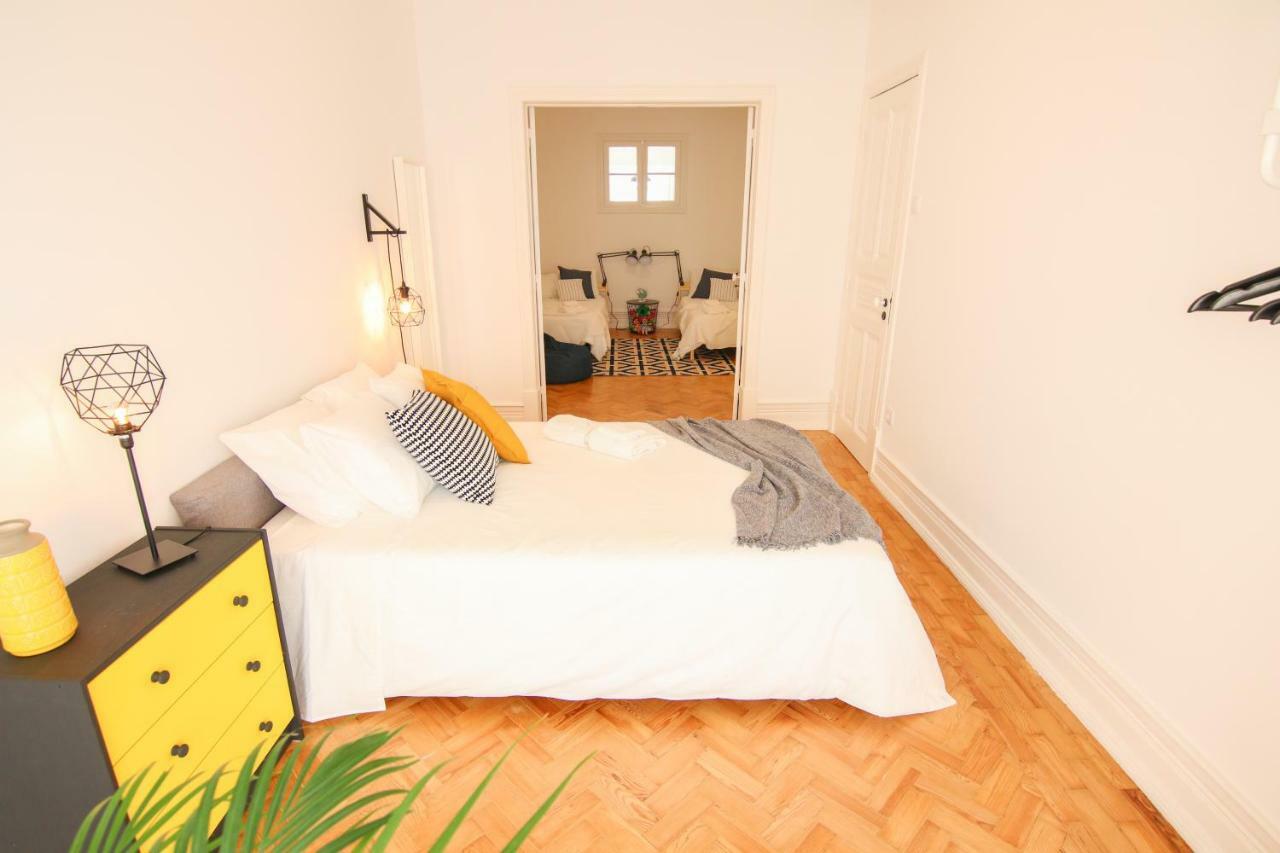 Amazing Apartment Fully Renovated In Center Lisbon Exterior photo